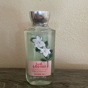 BBW Fresh Gardenia Shower Gel